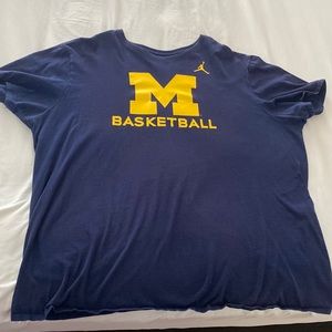 Nike Michigan Basketball t shirt